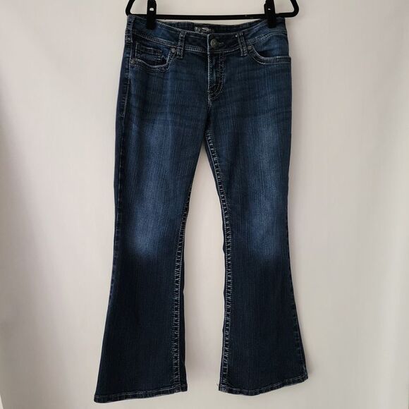 Silver Suki Surplus bootcut dark wash jeans womens size 32 30L - Picture 1 of 9